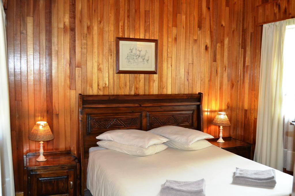 Log Cabin & Settlers Village Graskop Exteriör bild
