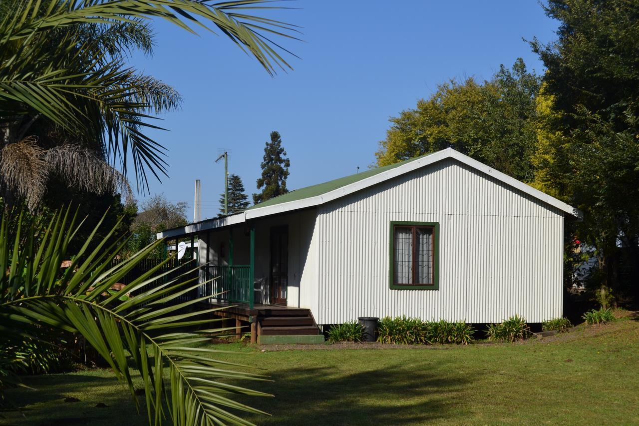 Log Cabin & Settlers Village Graskop Exteriör bild